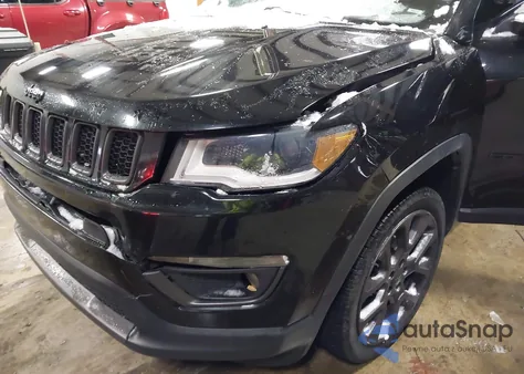 2019 Jeep Compass High Altitude 4X4 z USA, uszkodzony, nr VIN 3C4NJDCBXKT842857